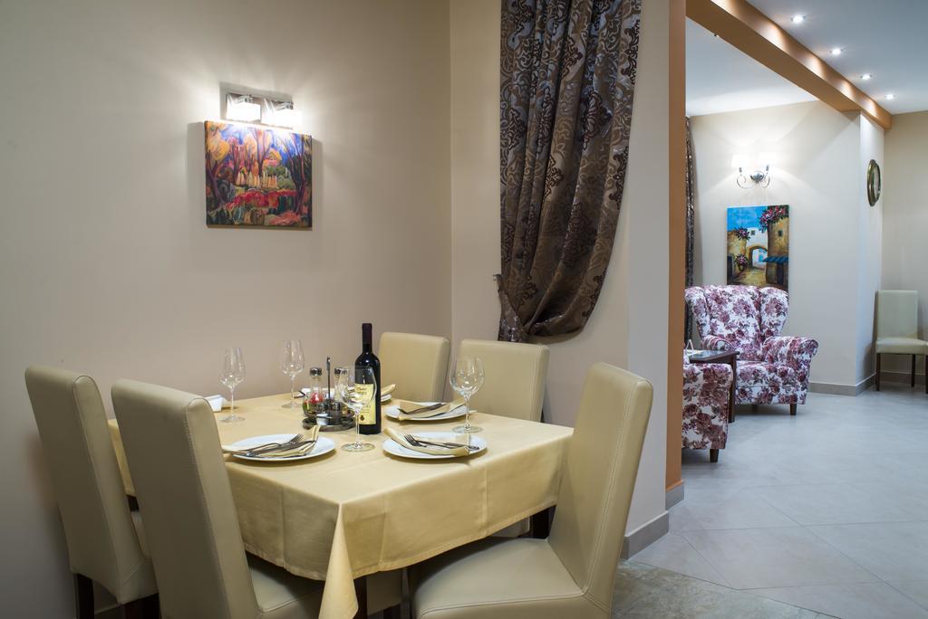 Garni Hotel Semlin B&B Beograd Ngoại thất bức ảnh